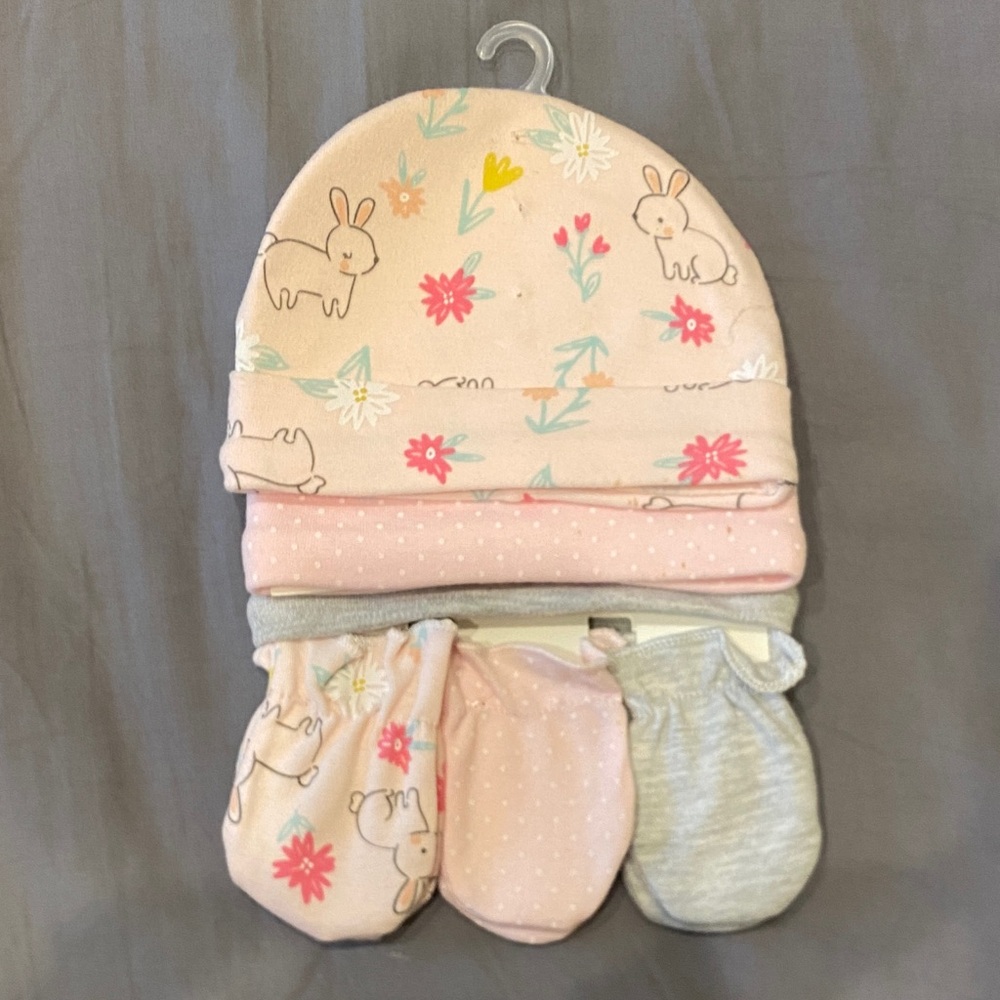 Baby Hat and Mittens Set